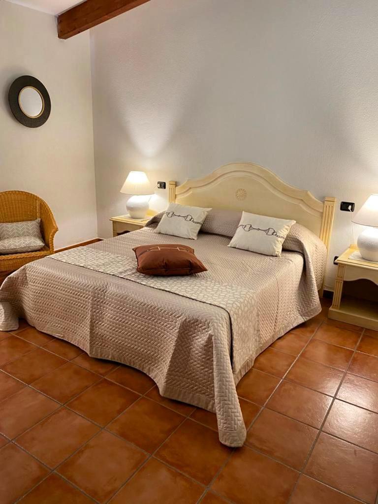 Отель Zeta Club San Teodoro Le Rose Экстерьер фото