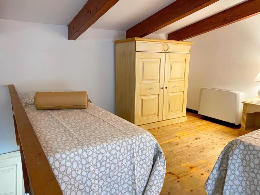 Отель Zeta Club San Teodoro Le Rose Экстерьер фото