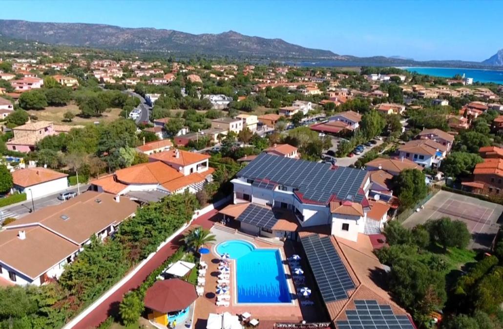 Отель Zeta Club San Teodoro Le Rose Экстерьер фото