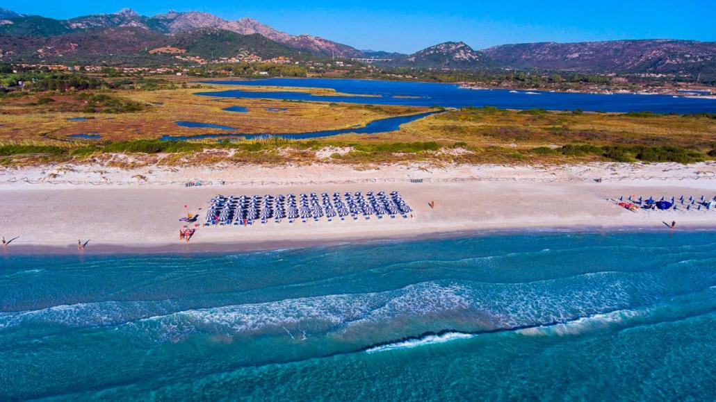 Отель Zeta Club San Teodoro Le Rose Экстерьер фото